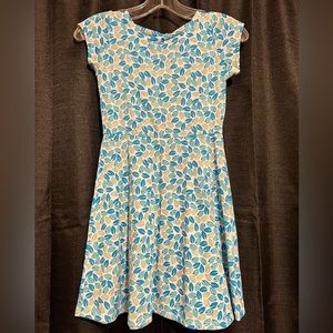 2 Short sleeve dresses for girls